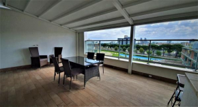 Isola Blu Luxury Apartment Lido Di Jesolo